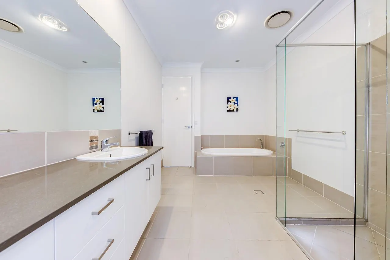 The Frangipani Farm Villa Diddillibah